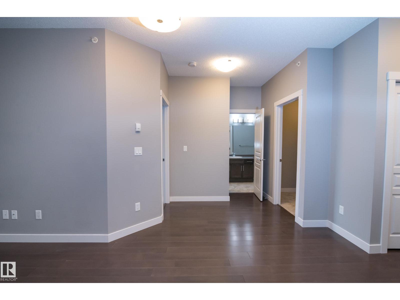 #414 2207 44 AV NW - 11