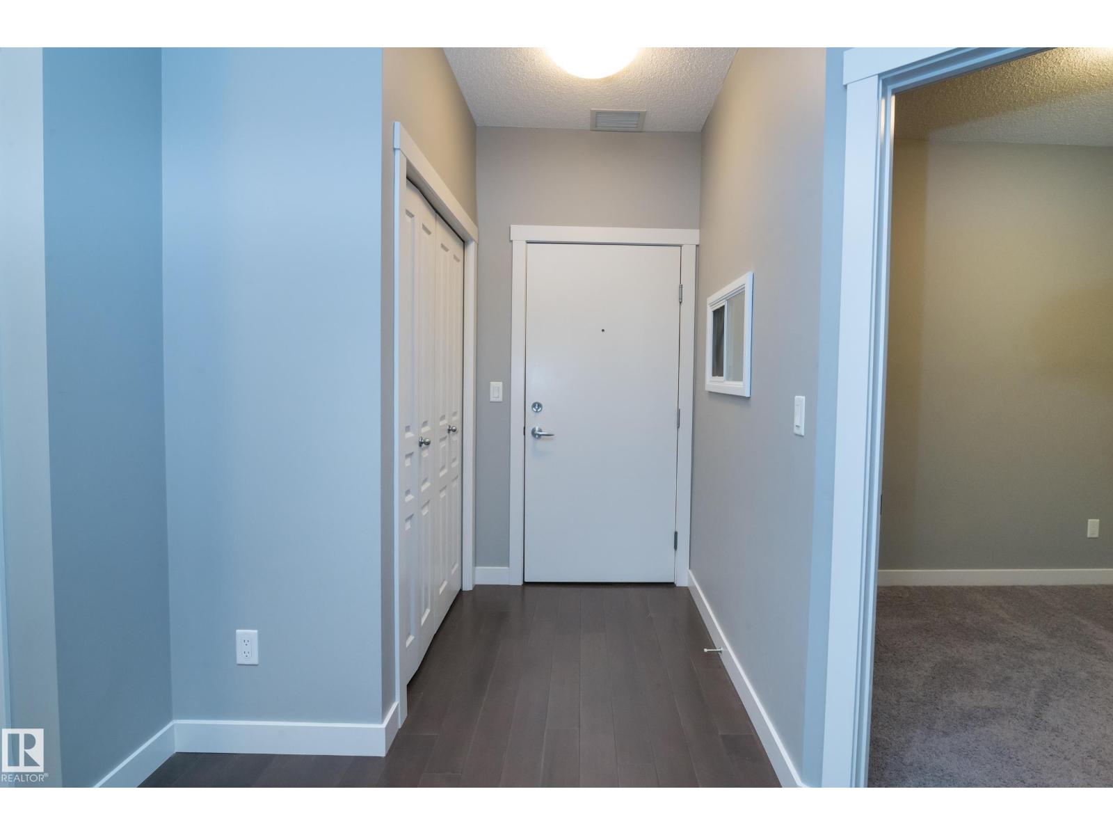 #414 2207 44 AV NW - 3