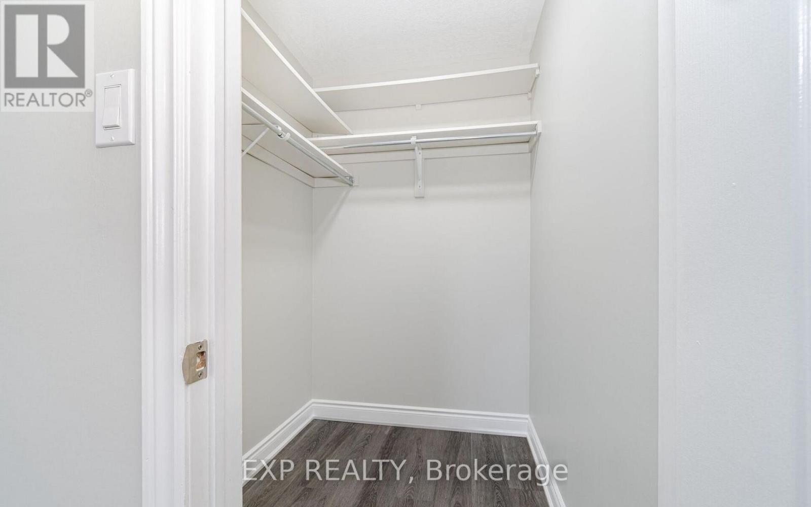 15 LYNN STREET - 24