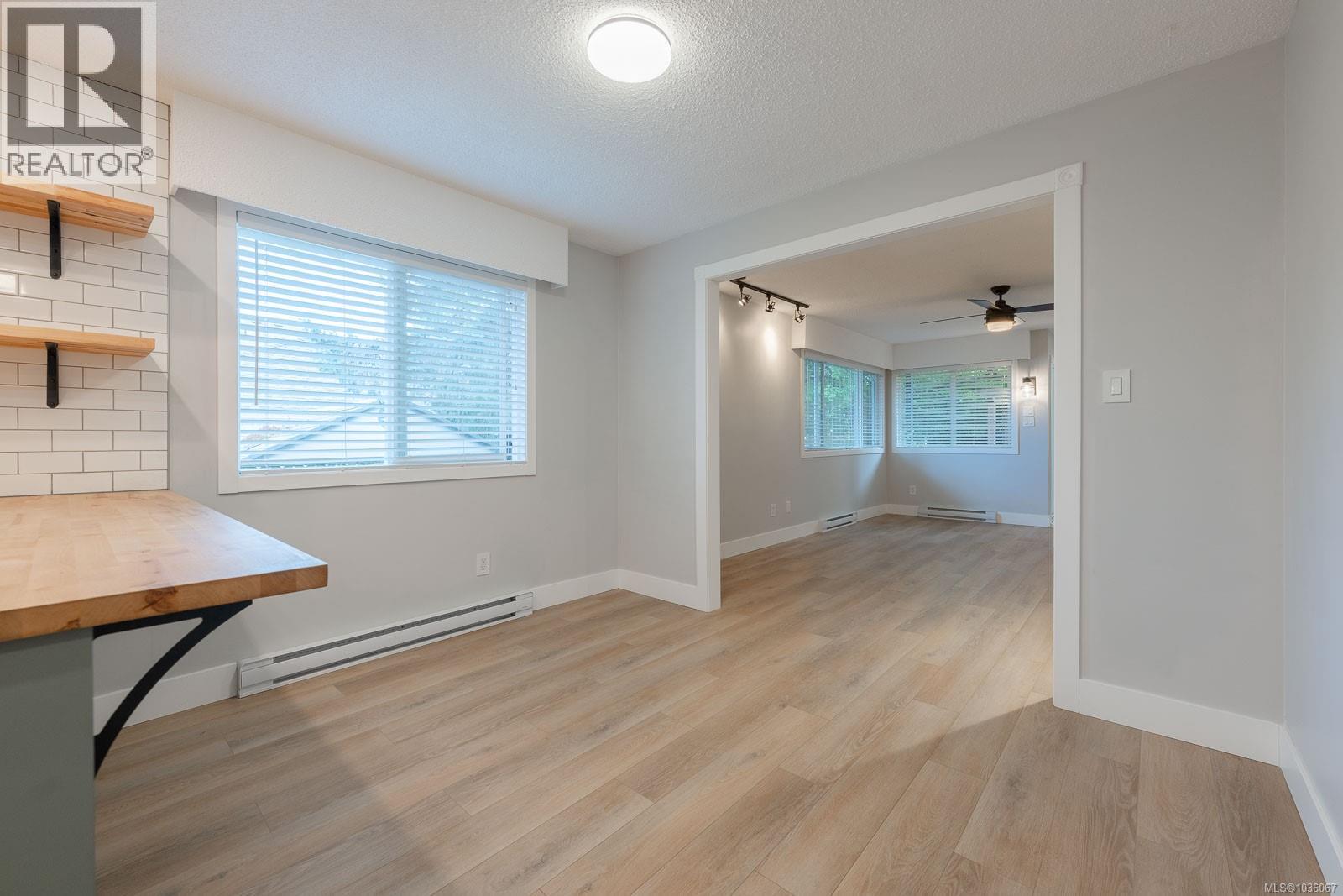 1040 Moyse Cres - 11