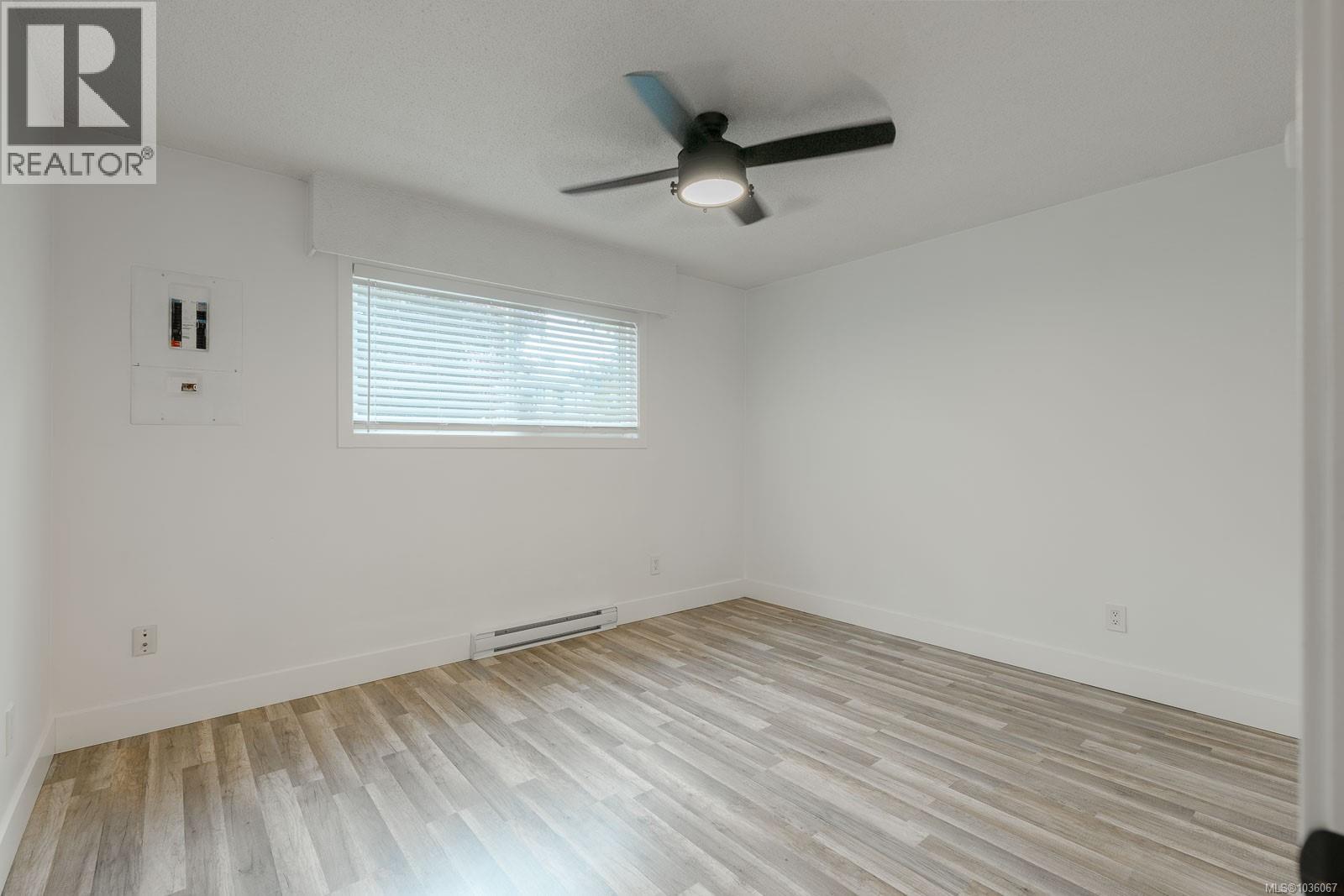 1040 Moyse Cres - 13