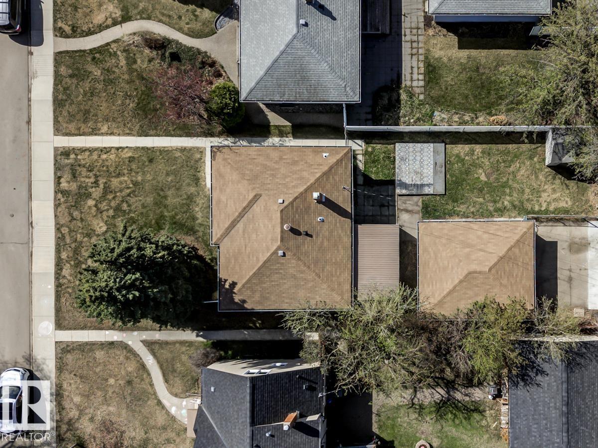 9602 90 ST NW - 59