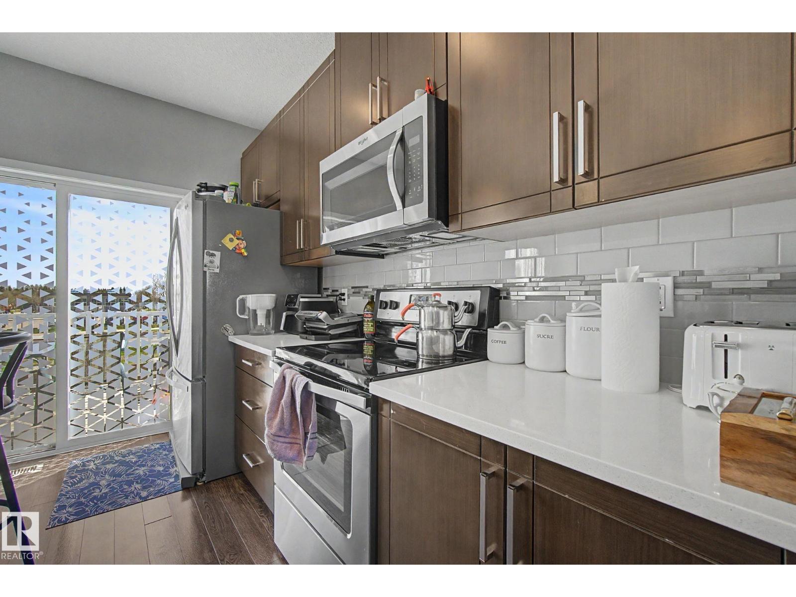 #17 320 SECORD BV NW - 10