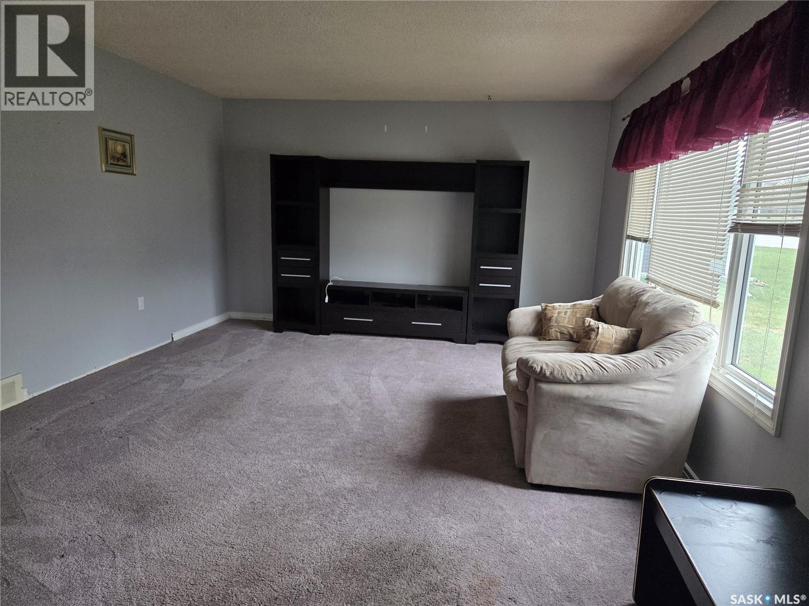 249 Sixth STREET NE - 9