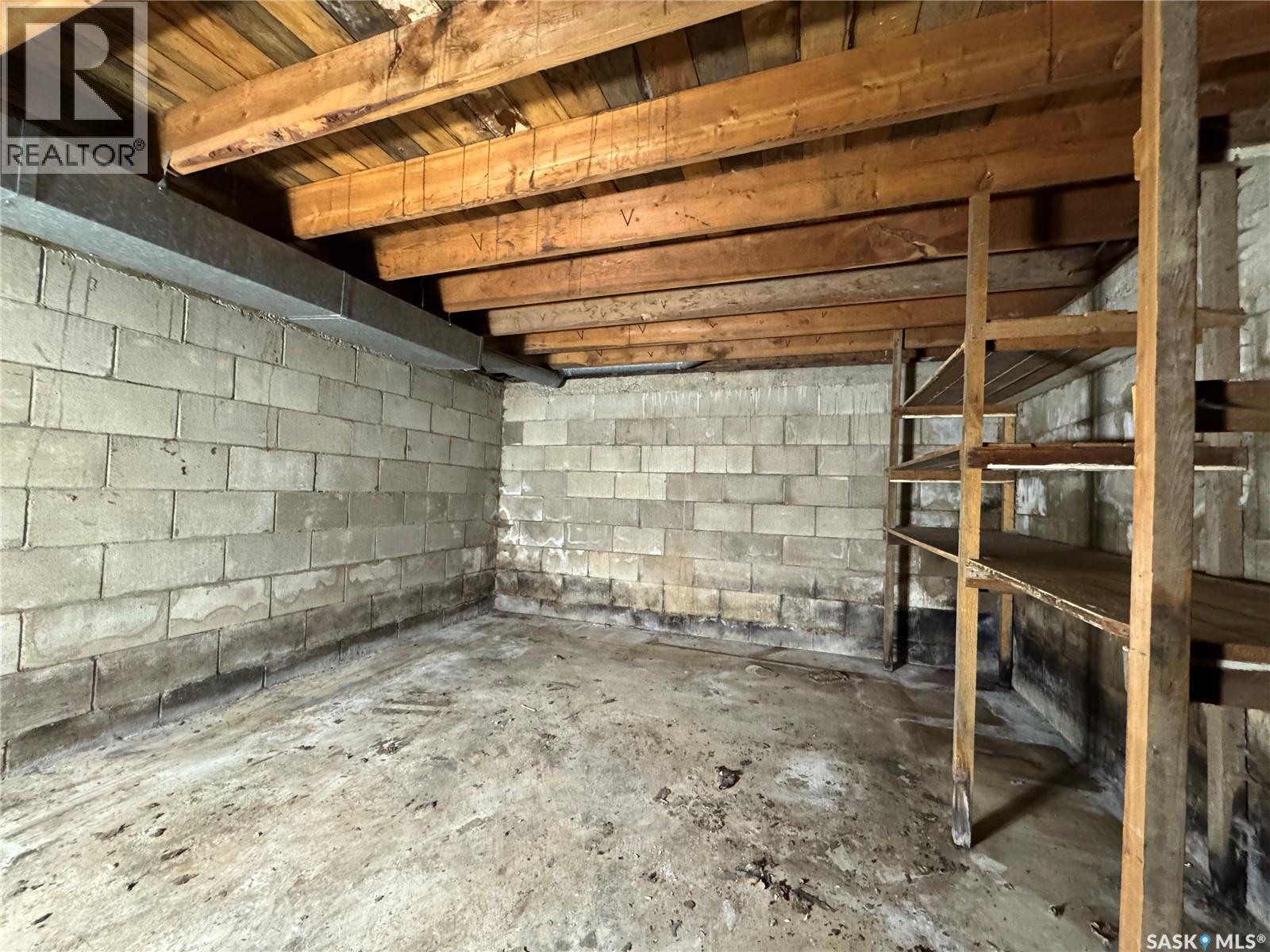 208 Irvine STREET - 12