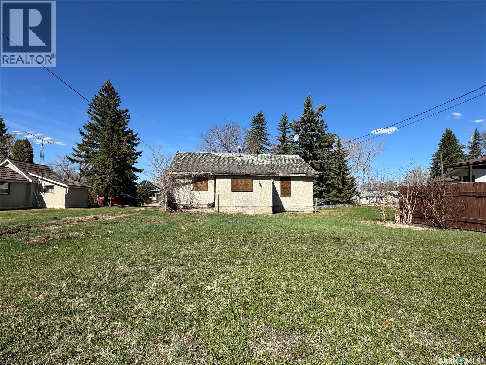 208 Irvine STREET - 16