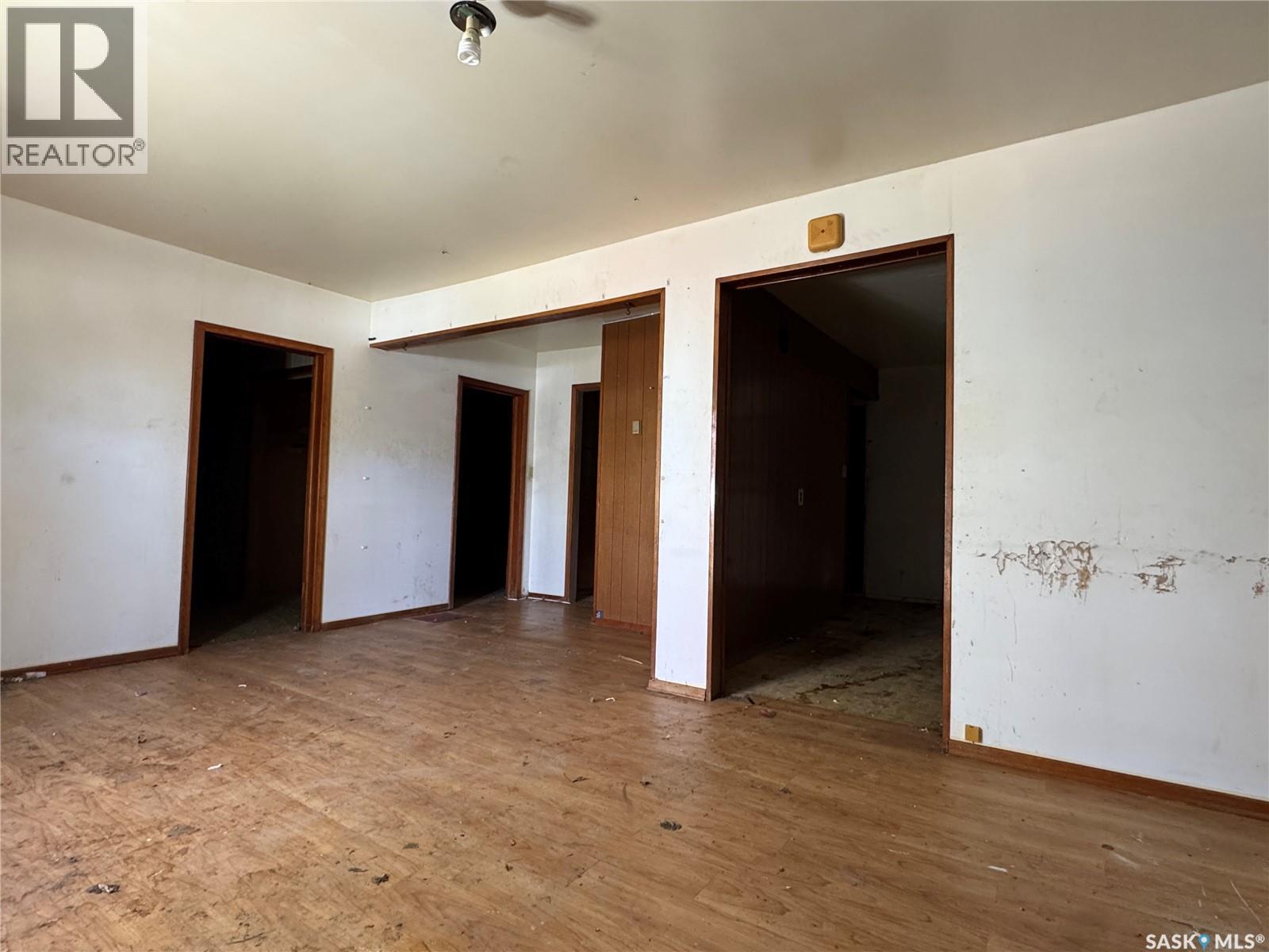 208 Irvine STREET - 3