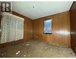 208 Irvine Street, Cut Knife, SK S0M0N0 Photo 13