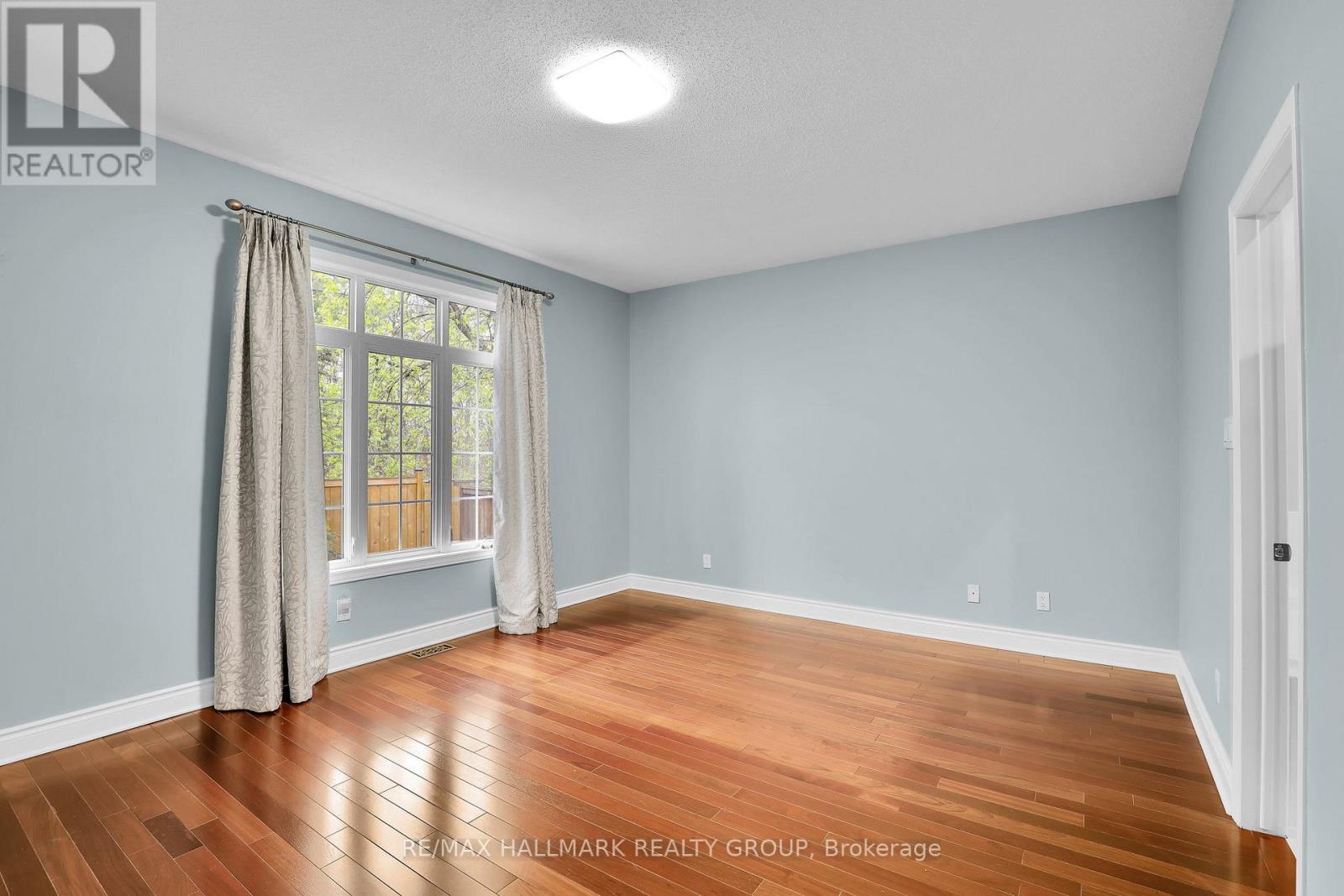 59 PAXTON LANE - 23