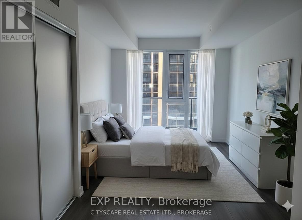 #607 20 EDWARD STREET - 4