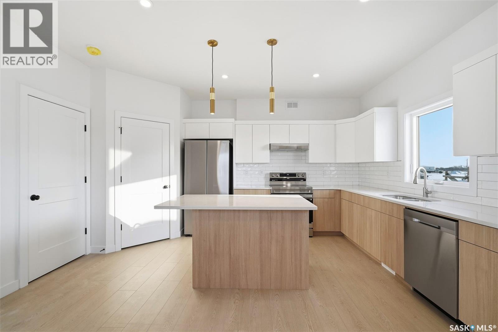 1424 Besnard DRIVE - 8