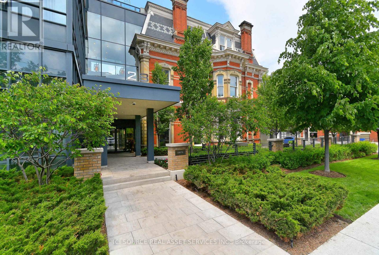 #2303 28 LINDEN STREET - 38