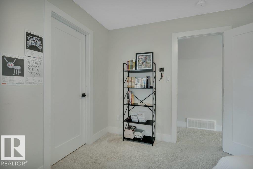 38 AVONLEA WY - 47