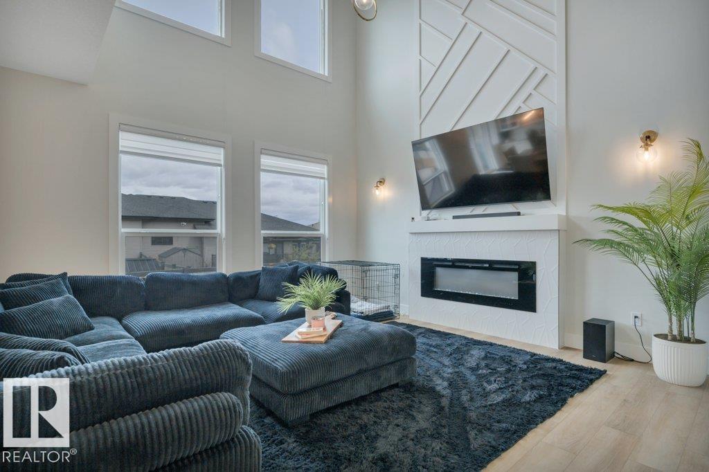 38 AVONLEA WY - 8