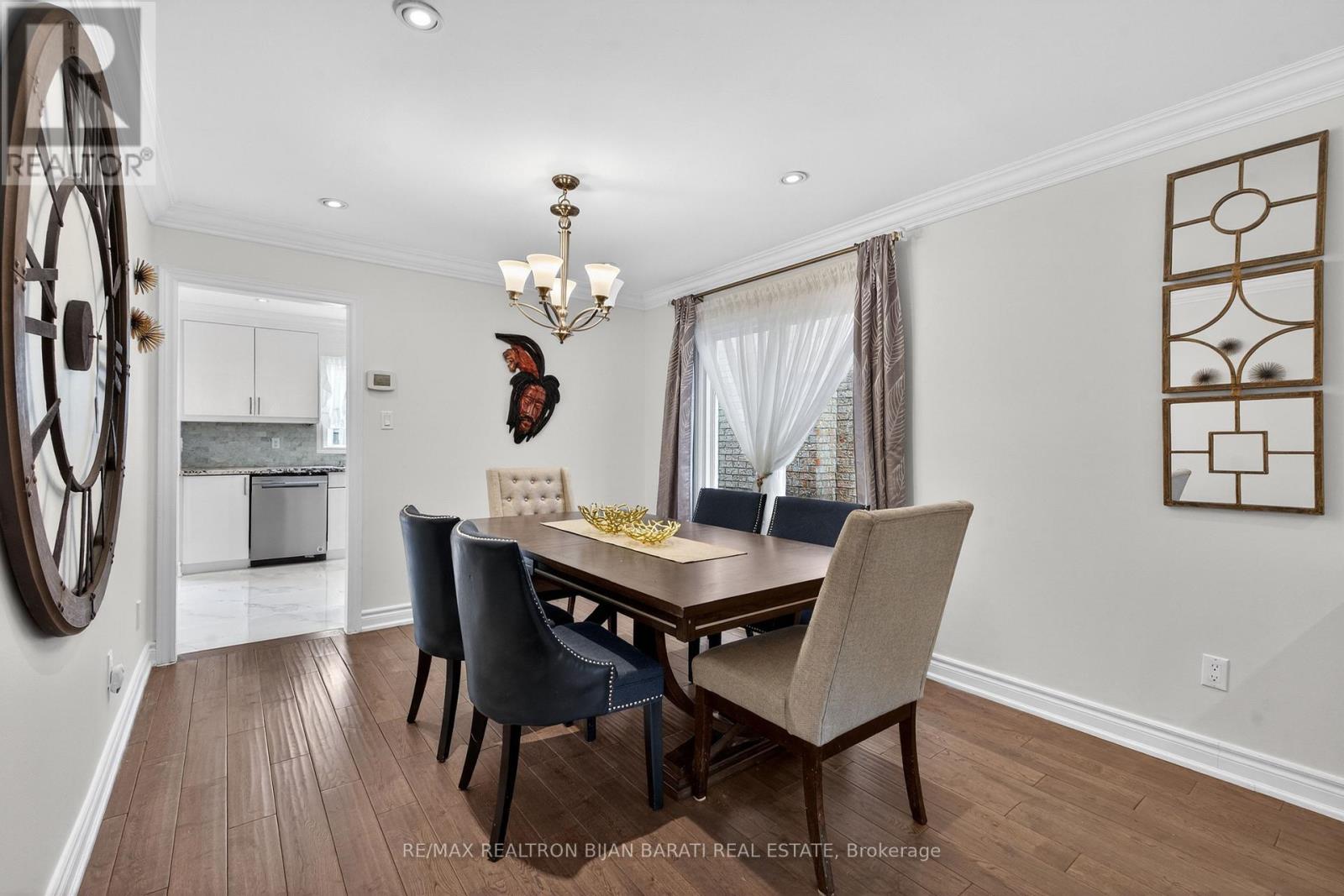 92 WELDRICK ROAD E - 10
