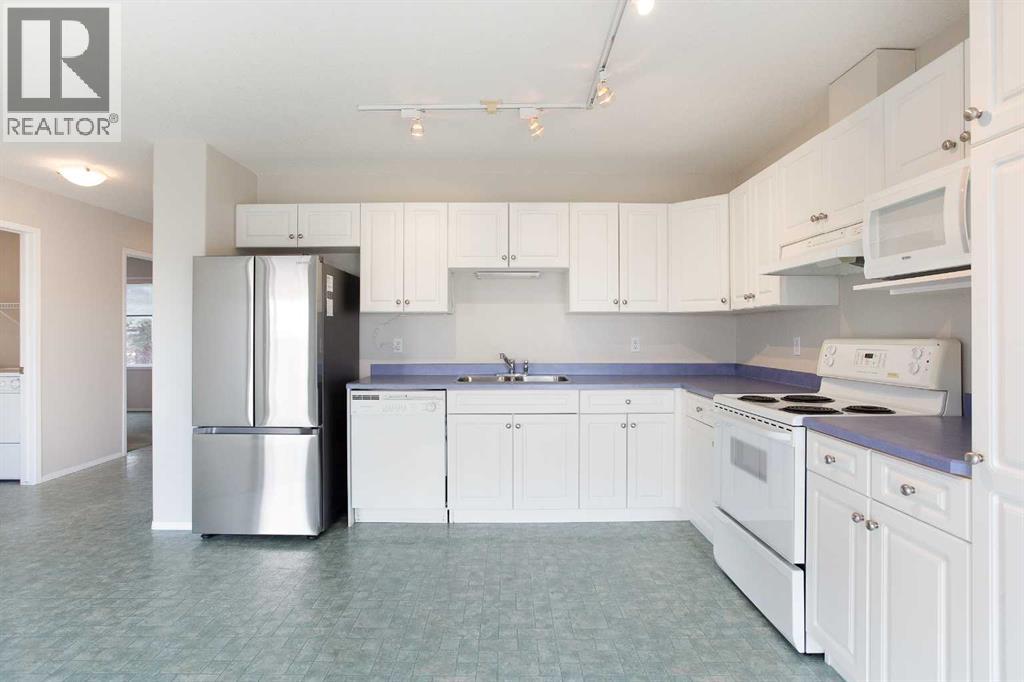 537 Epiphany Bay - 4