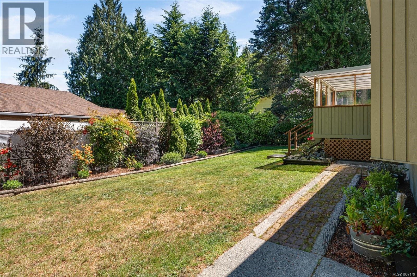 5124 Hammond Bay Rd - 41