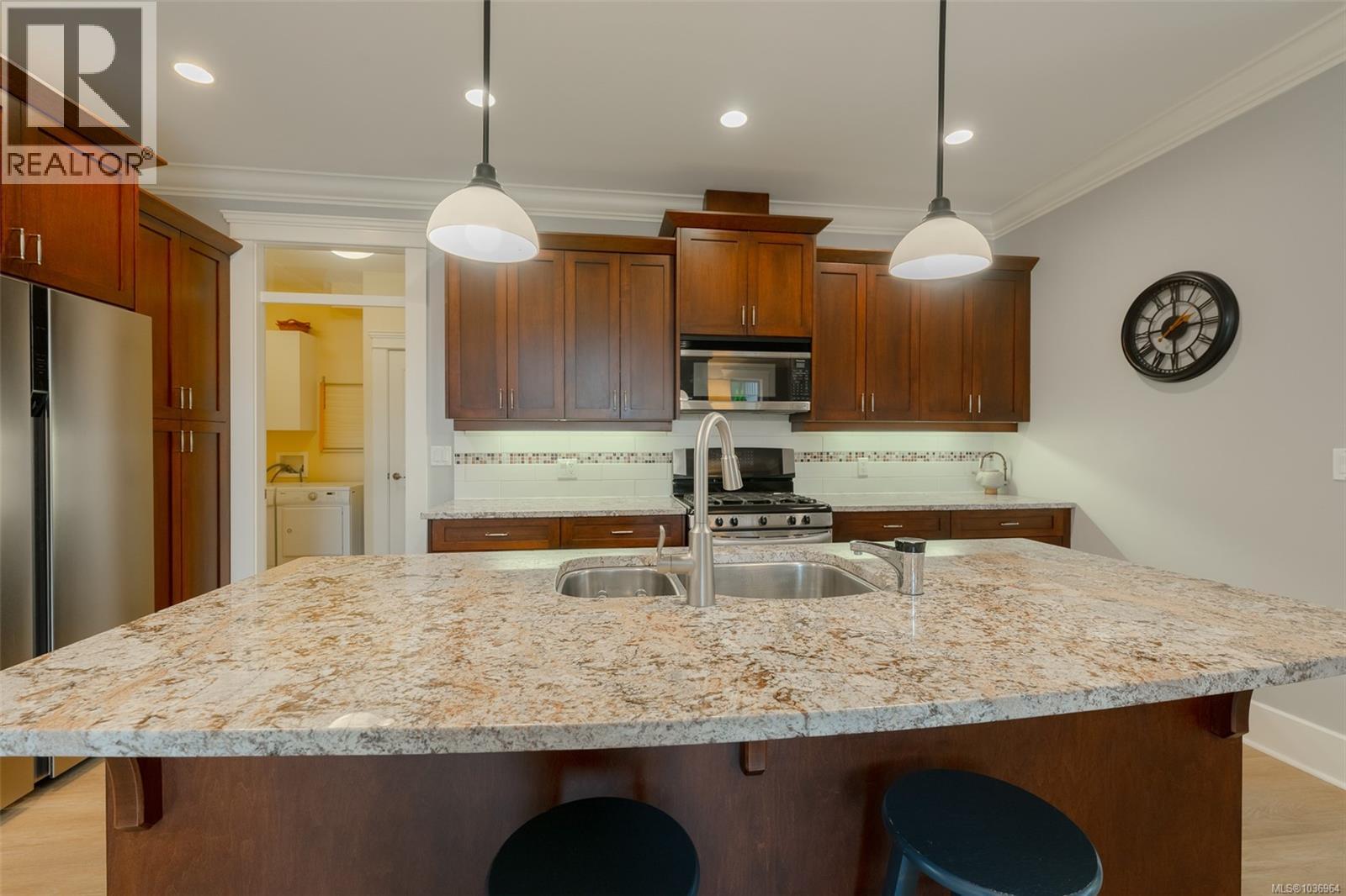 #1 3500 Mcknight St - 12
