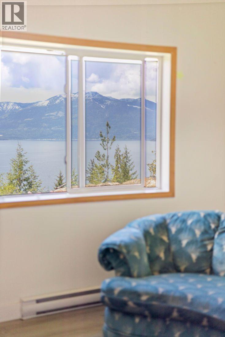 & 14506 HIGHWAY 3A Unit# 14504, Gray Creek