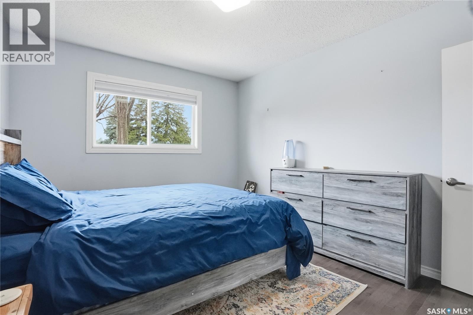 1210 K AVENUE N - 20