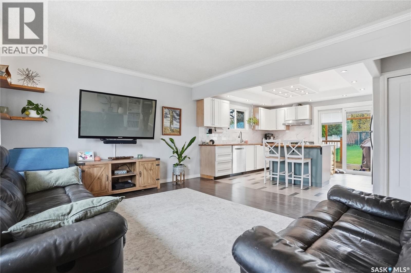 1210 K AVENUE N - 6