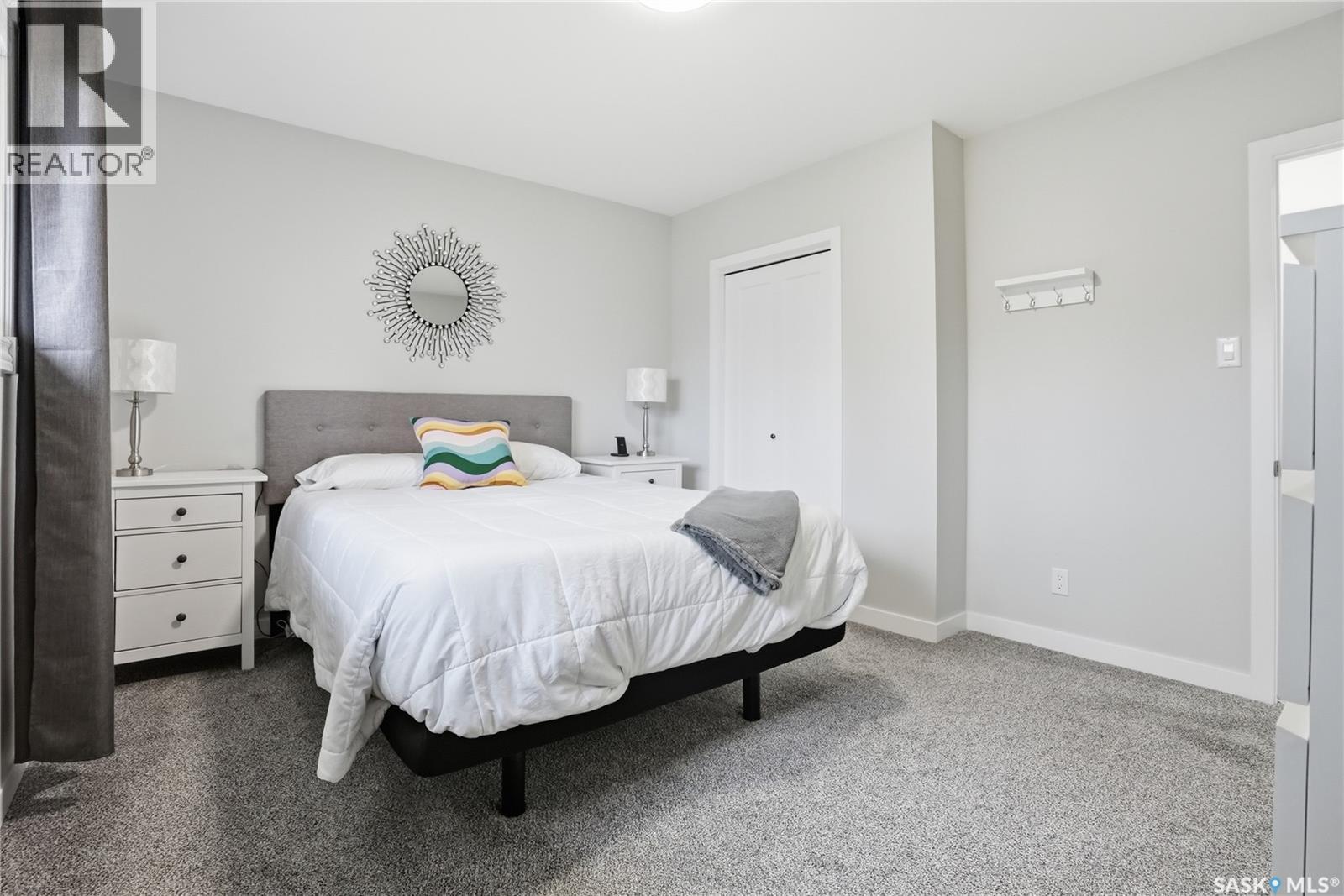 1646 East HEIGHTS - 19