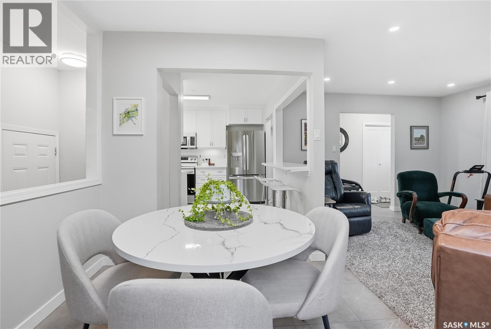 1646 East HEIGHTS - 7