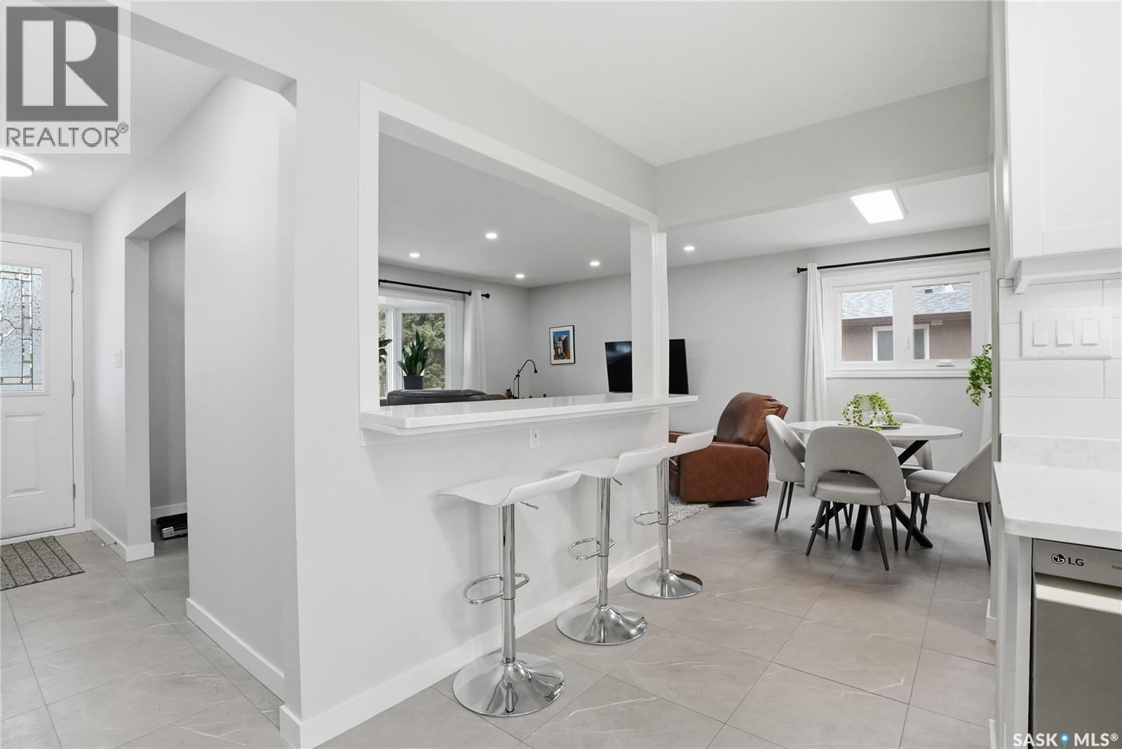 1646 East HEIGHTS - 9