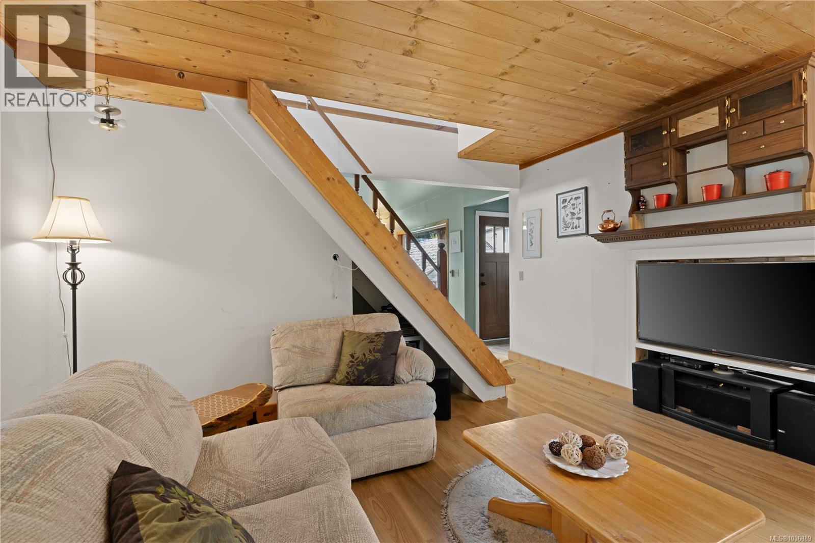 1139 Lippincott Rd - 8