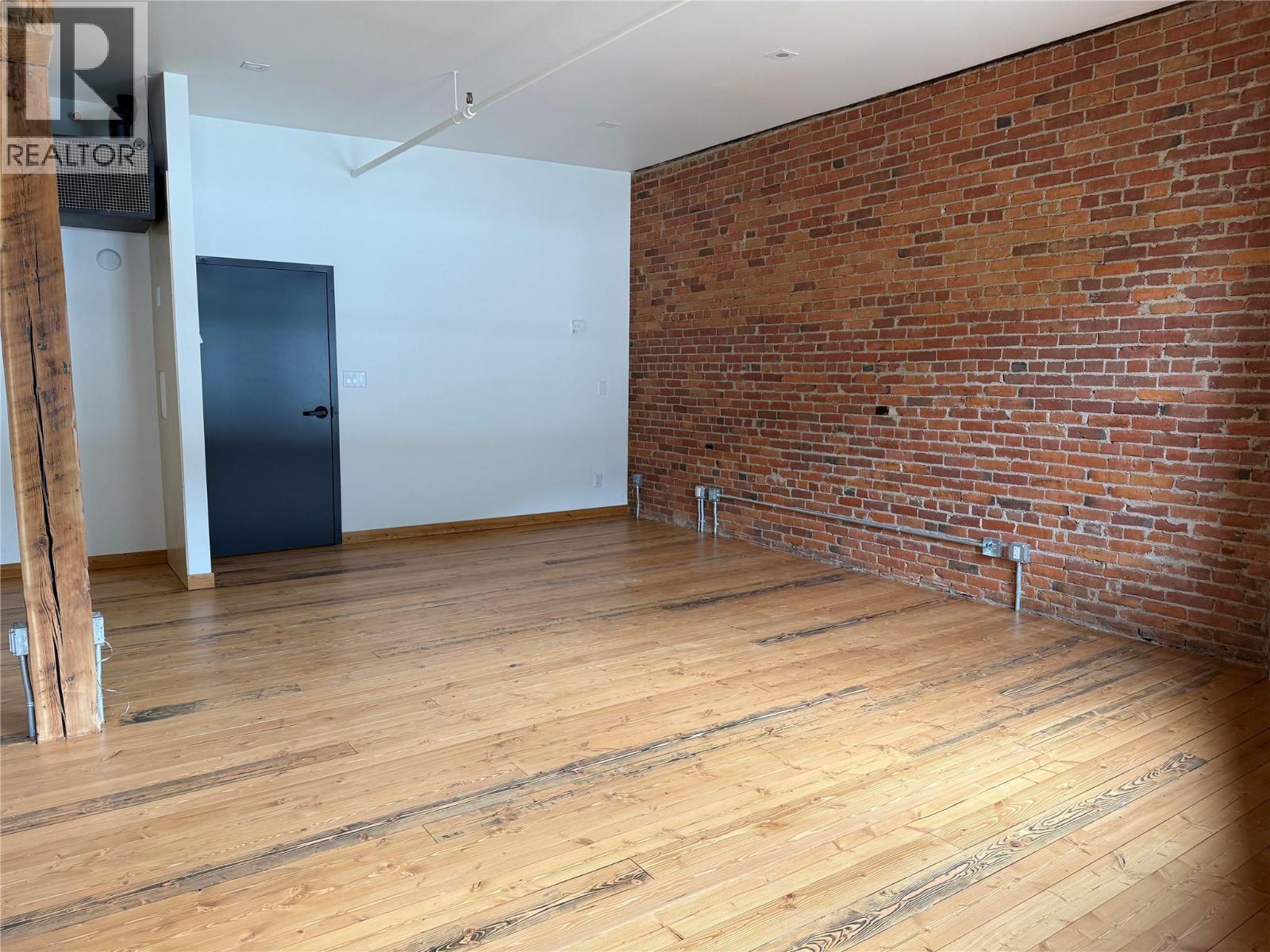 625 Front Street Unit# 202, Nelson