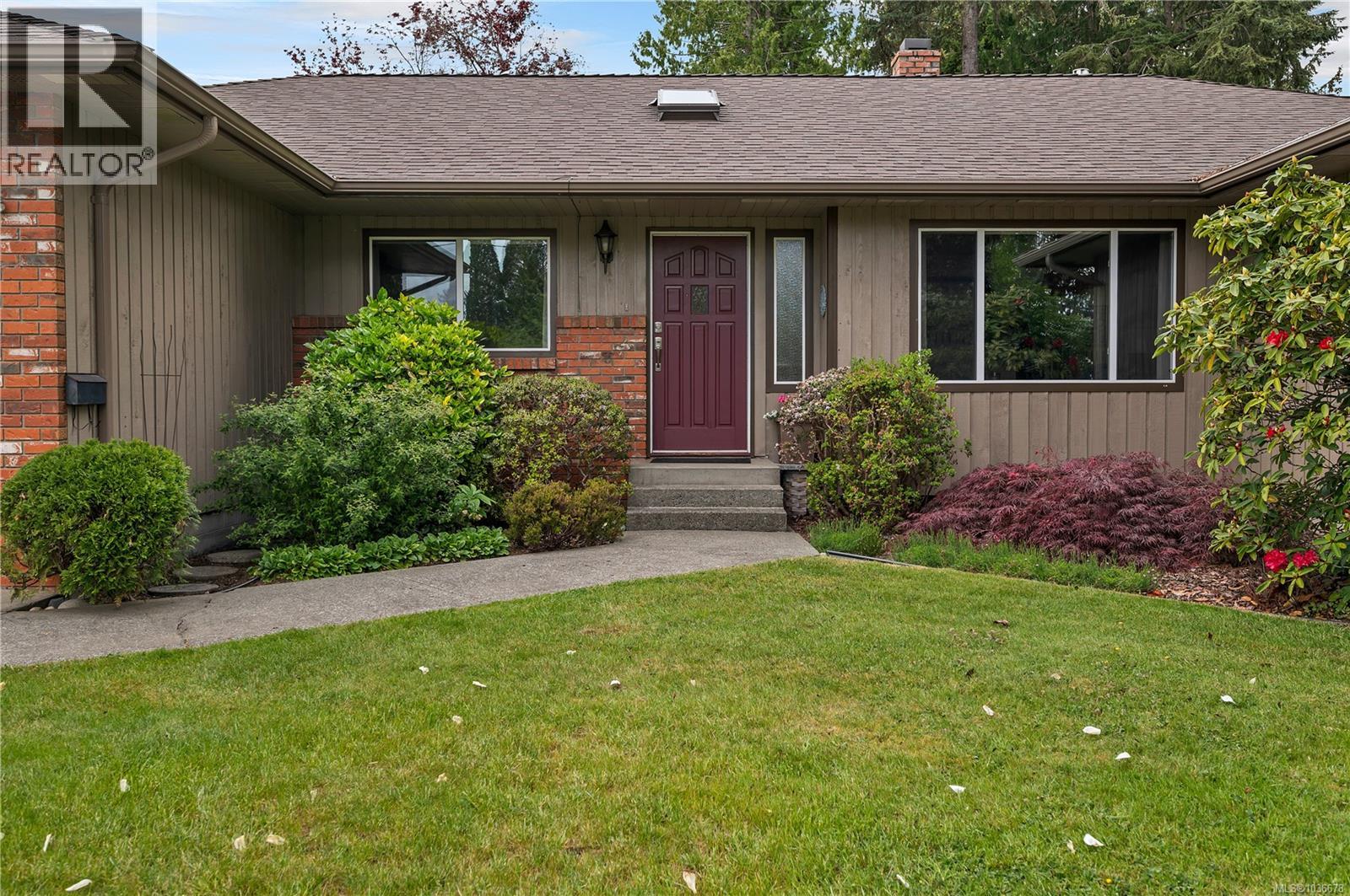 2240 Milford Rd - 54