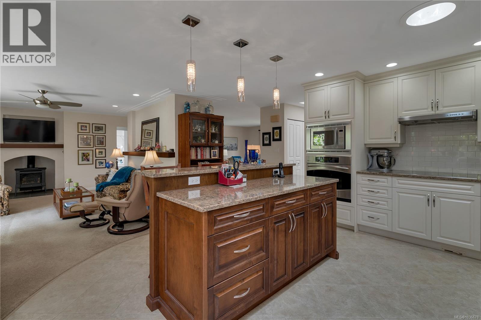 2240 Milford Rd - 8