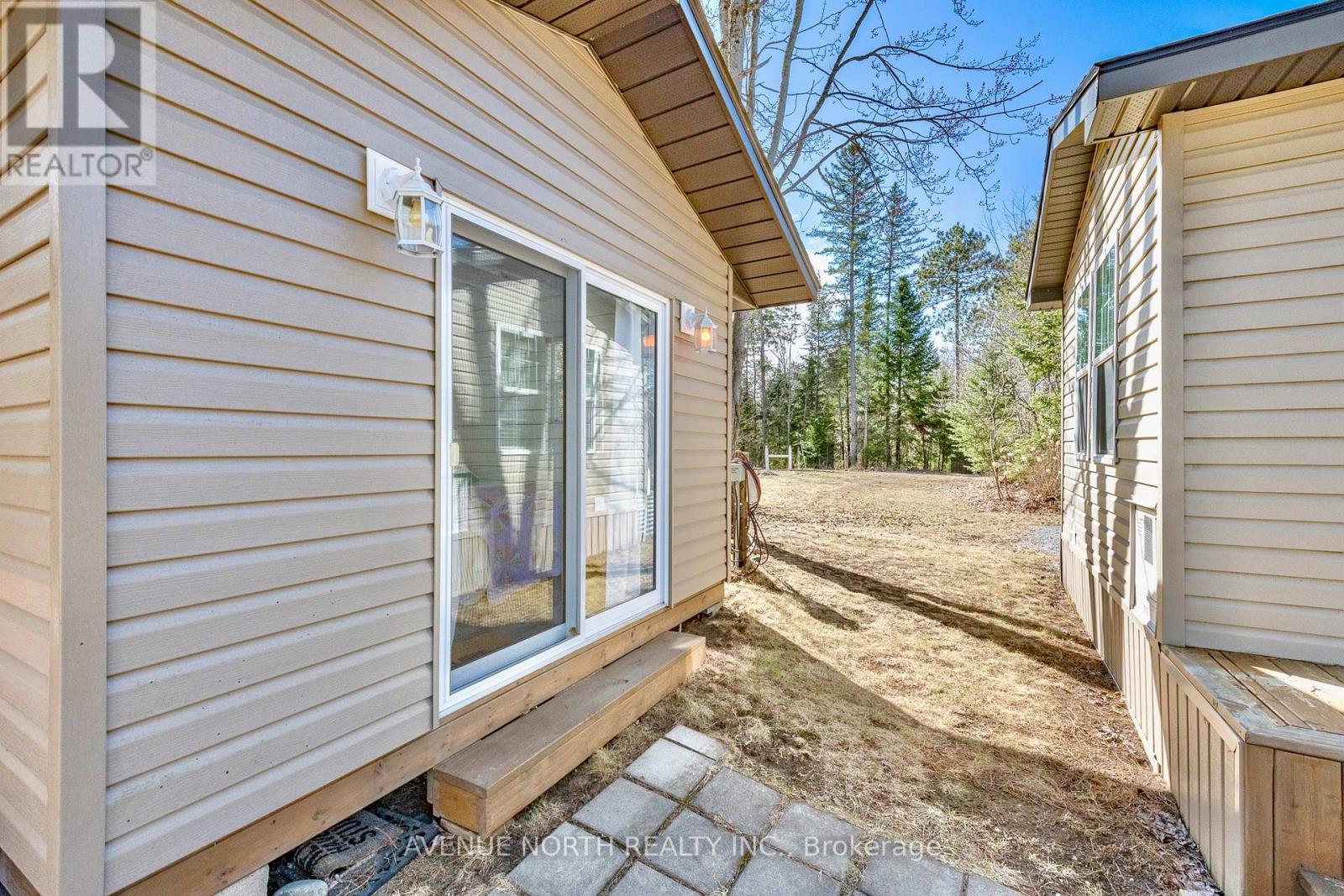 #H23 - 240 PINEWOOD PARK ROAD - 13