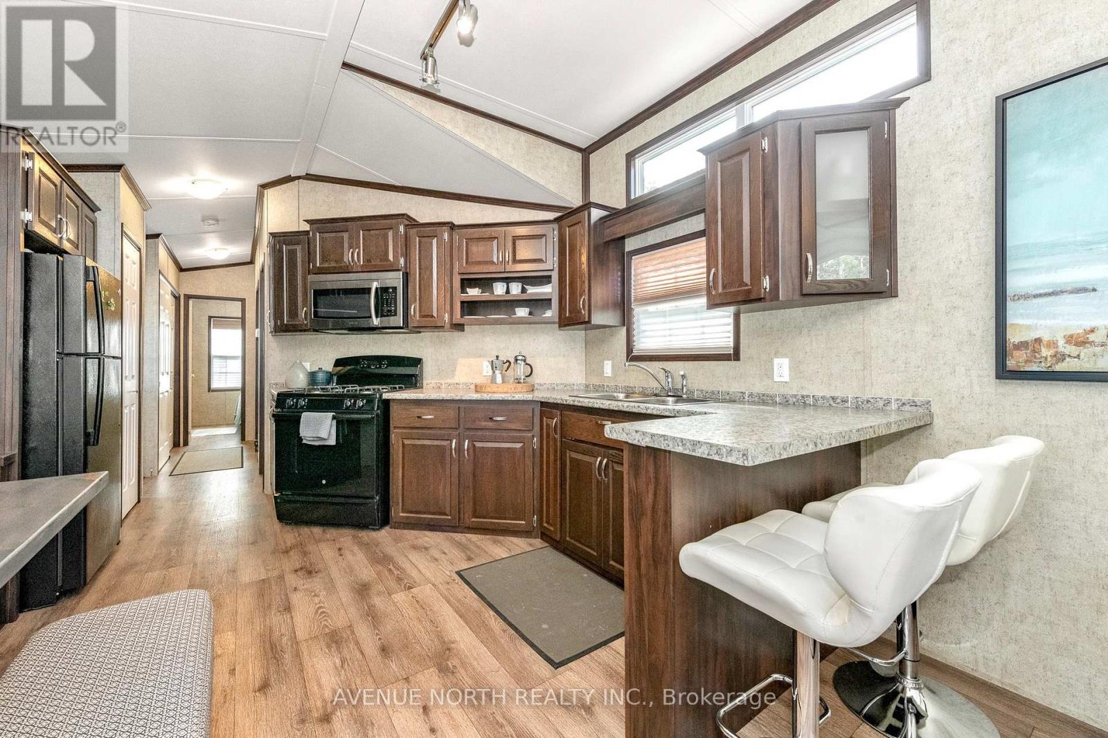 #H23 - 240 PINEWOOD PARK ROAD - 23