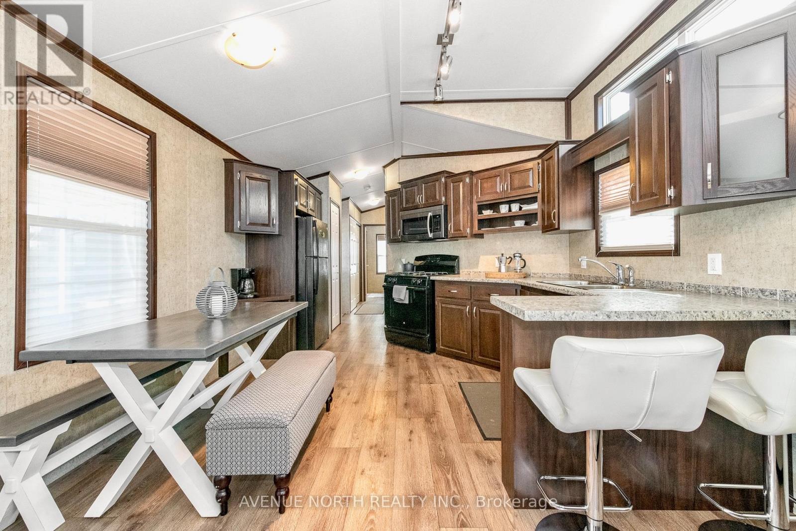 #H23 - 240 PINEWOOD PARK ROAD - 24
