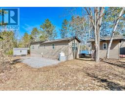 #h23 - 240 Pinewood Park Road, Whitewater Region, ON K0J1Y0 Photo 11