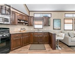 #h23 - 240 Pinewood Park Road, Whitewater Region, ON K0J1Y0 Photo 20