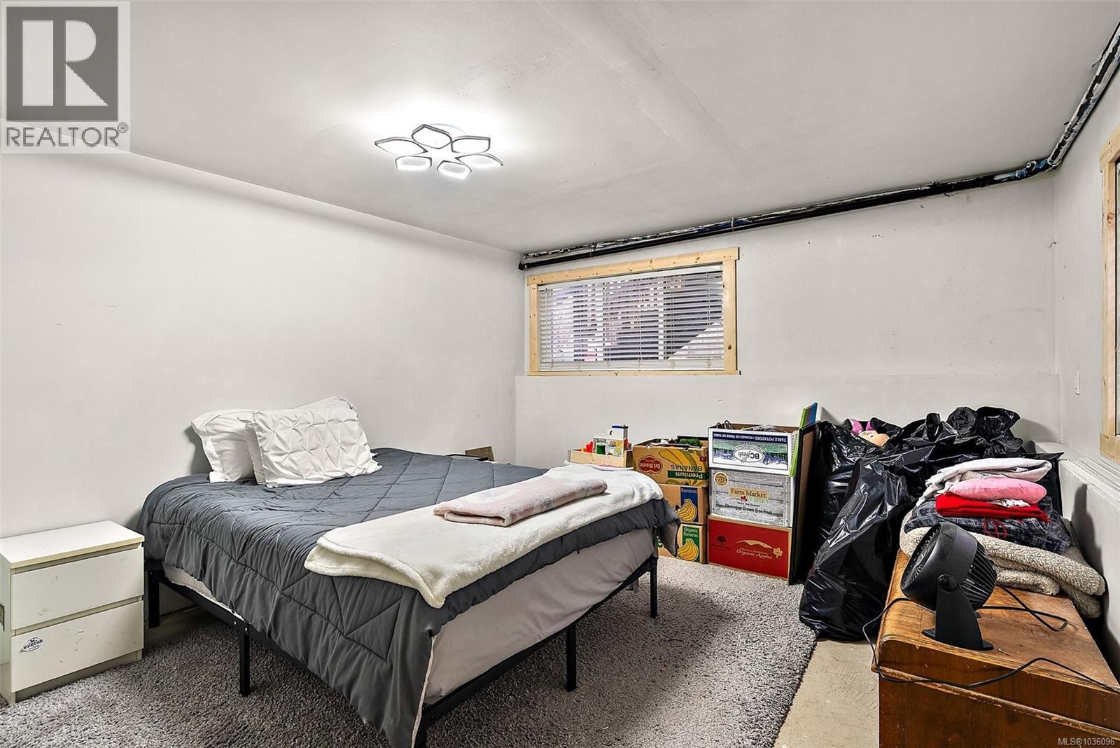 6909 Grant Rd W - 18