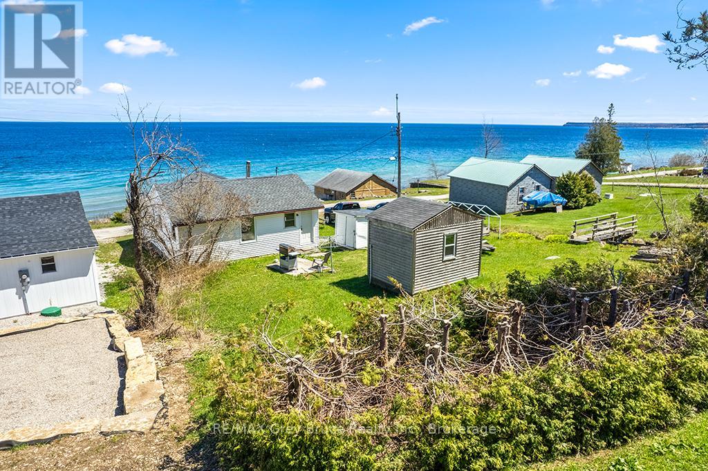 8 DOCK LANE - 29