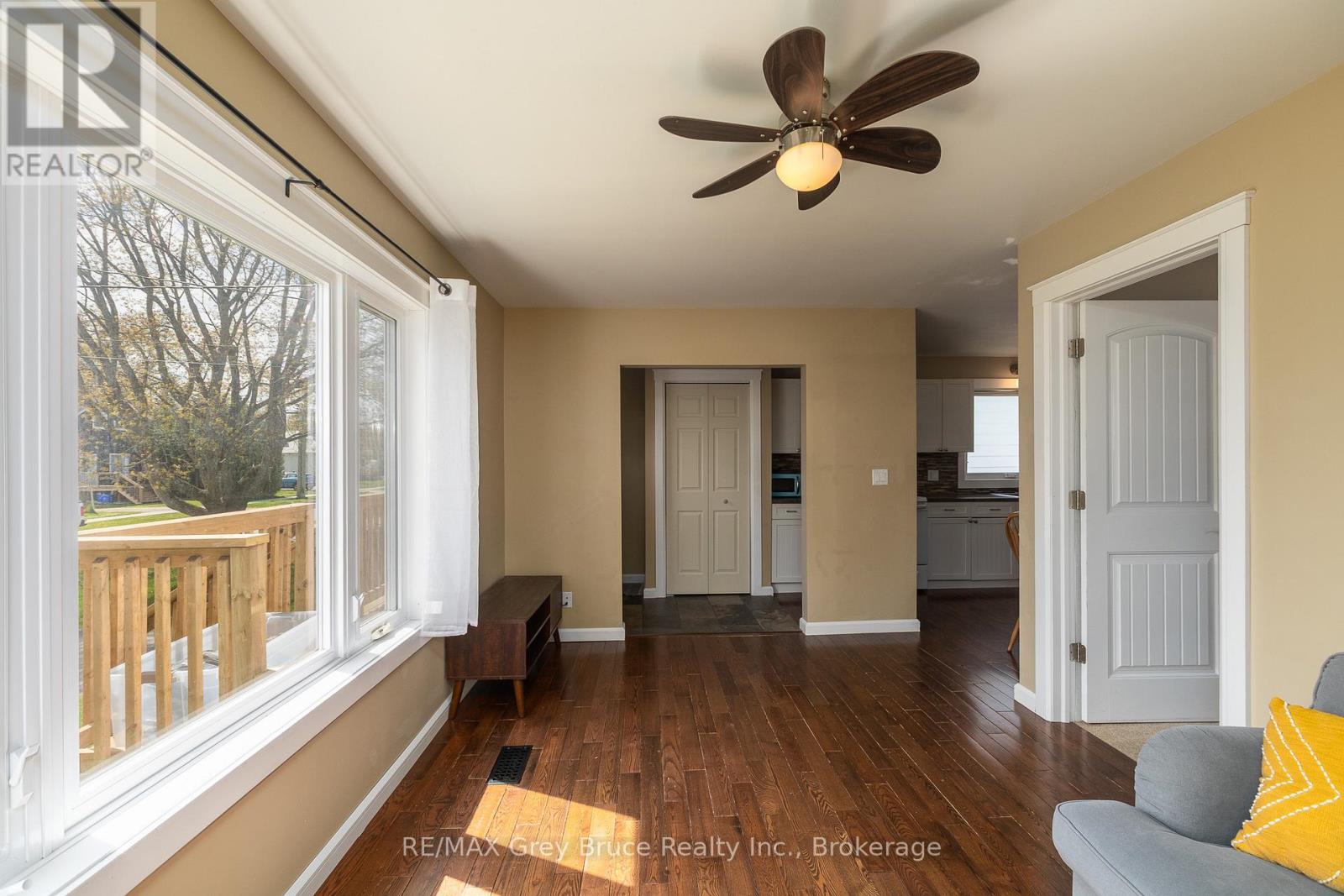 1550 5TH AVENUE W - 13