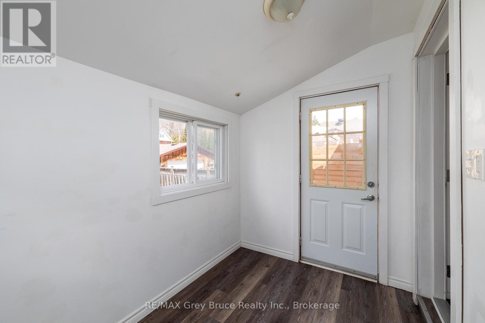 1550 5TH AVENUE W - 26