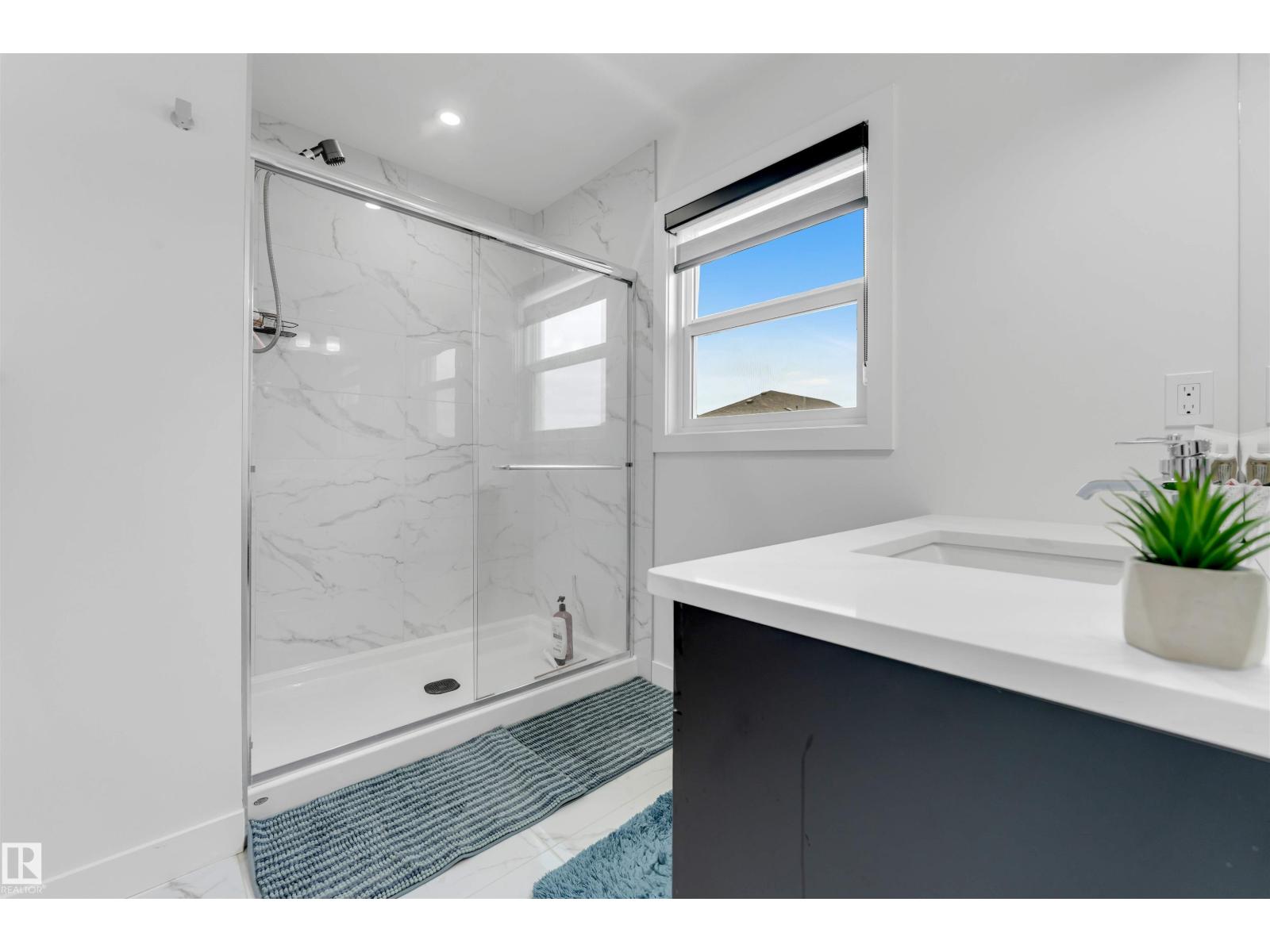 1340 11 AV NW - 41