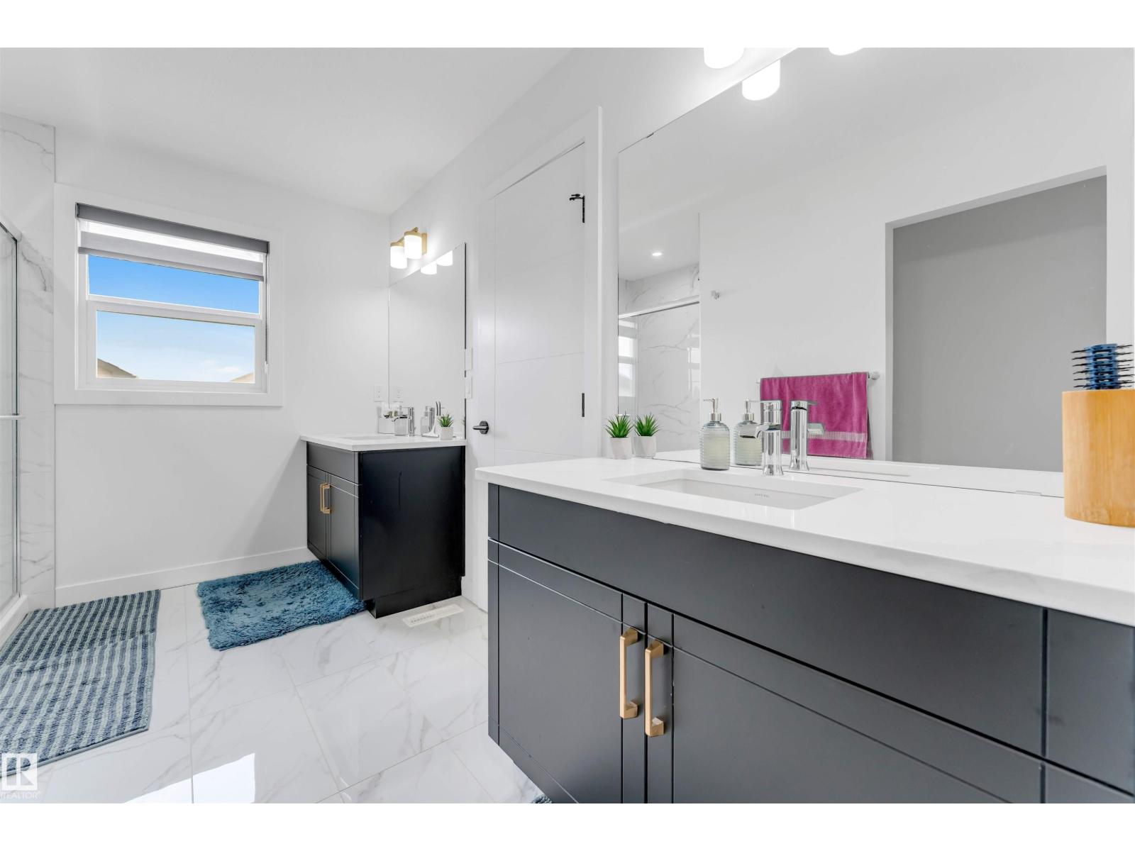 1340 11 AV NW - 43