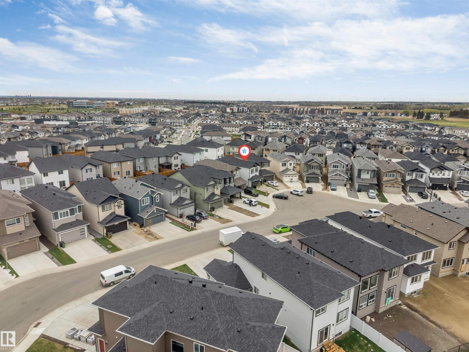 1340 11 AV NW - 9