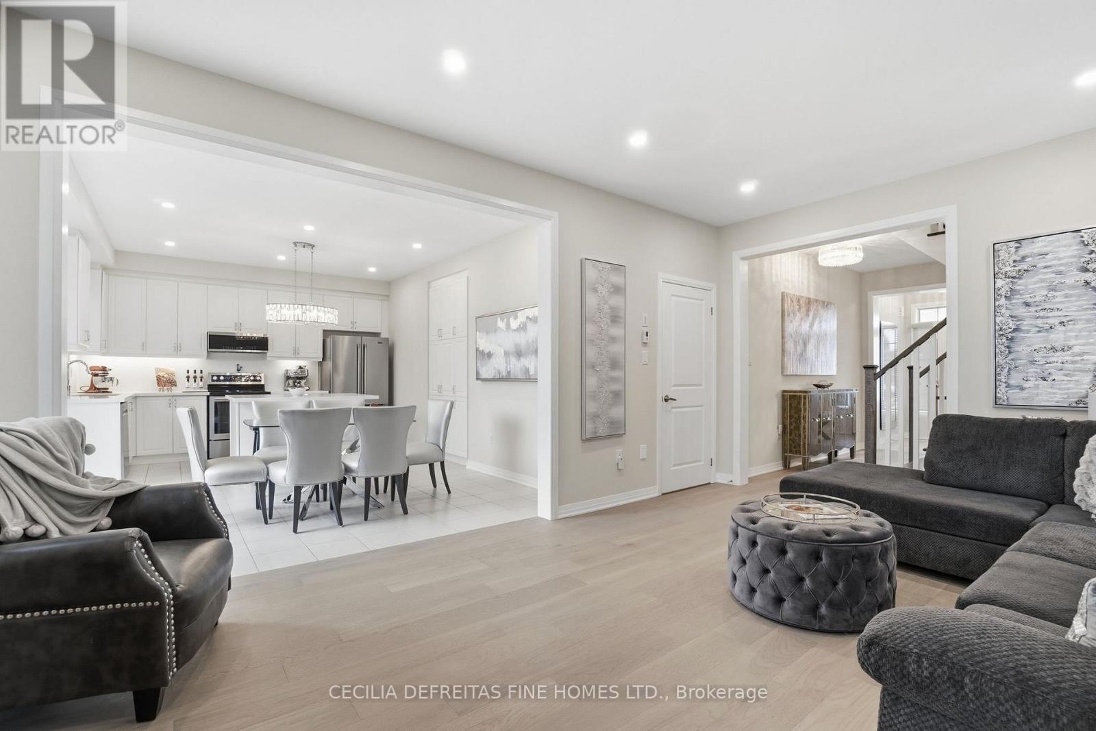 92 PRIDHAM PLACE - 13