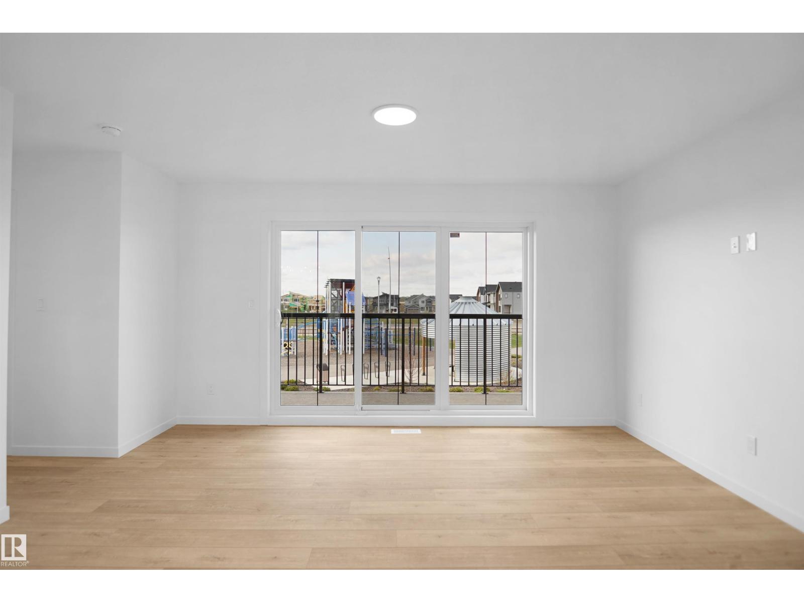 #66 17319 5 ST NE - 5