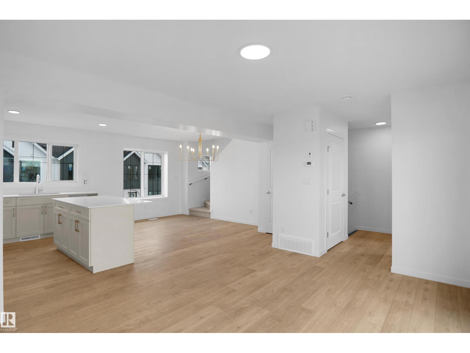 #66 17319 5 ST NE - 8