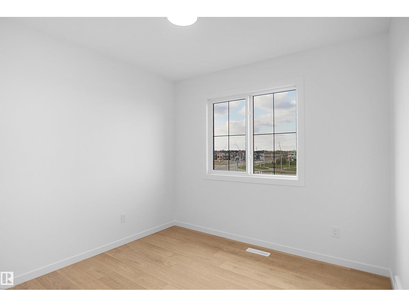 #66 17319 5 ST NE - 22