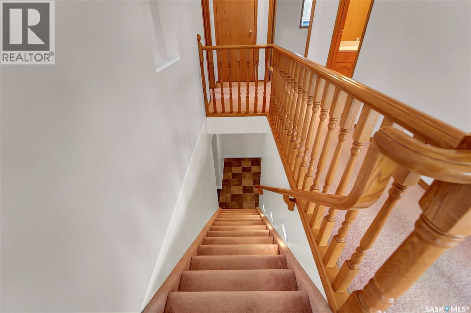 735 Fairbrother AVENUE - 35