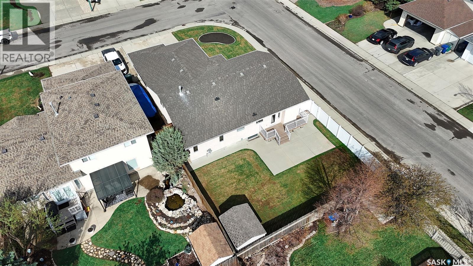 735 Fairbrother AVENUE - 59